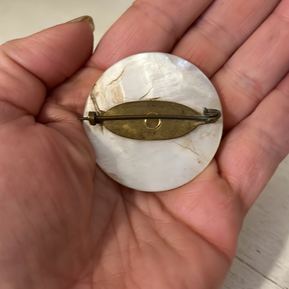 Antique Mother of Pearl Brooch c clasp